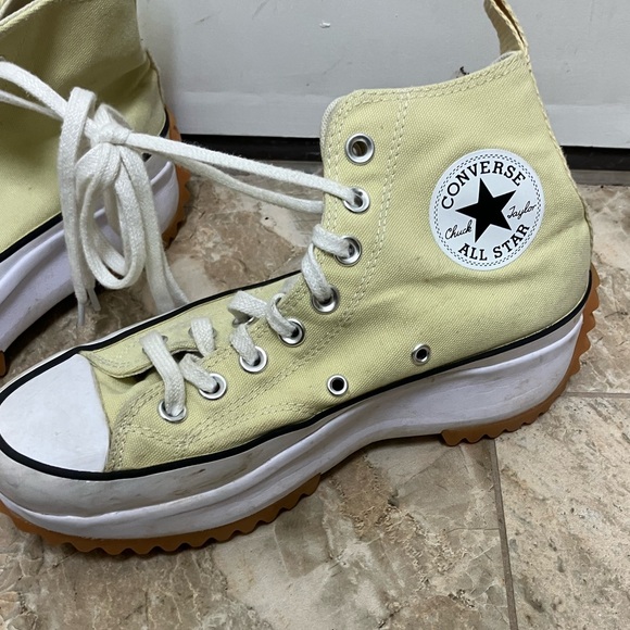 Converse Lemon Drop Women's Run Star Hike High Top Sneakers Sz 8 |A02132C| - Picture 8 of 9